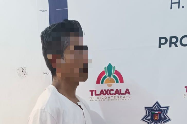 Policía Municipal de Tlaxcala recupera vehículo robado y asegura al presunto responsable